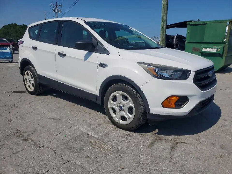 2018 FORD ESCAPE S  