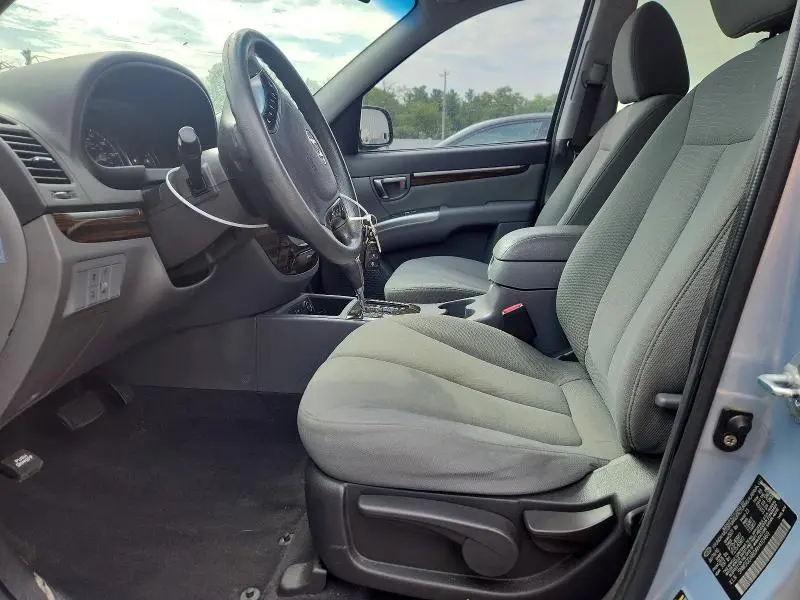 2010 HYUNDAI SANTA FE GLS  