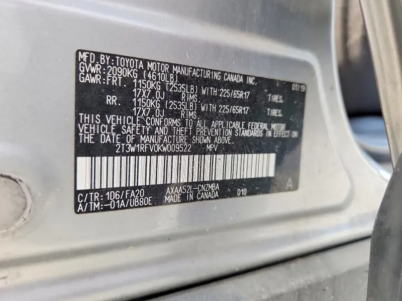 2019 TOYOTA RAV4 XLE  