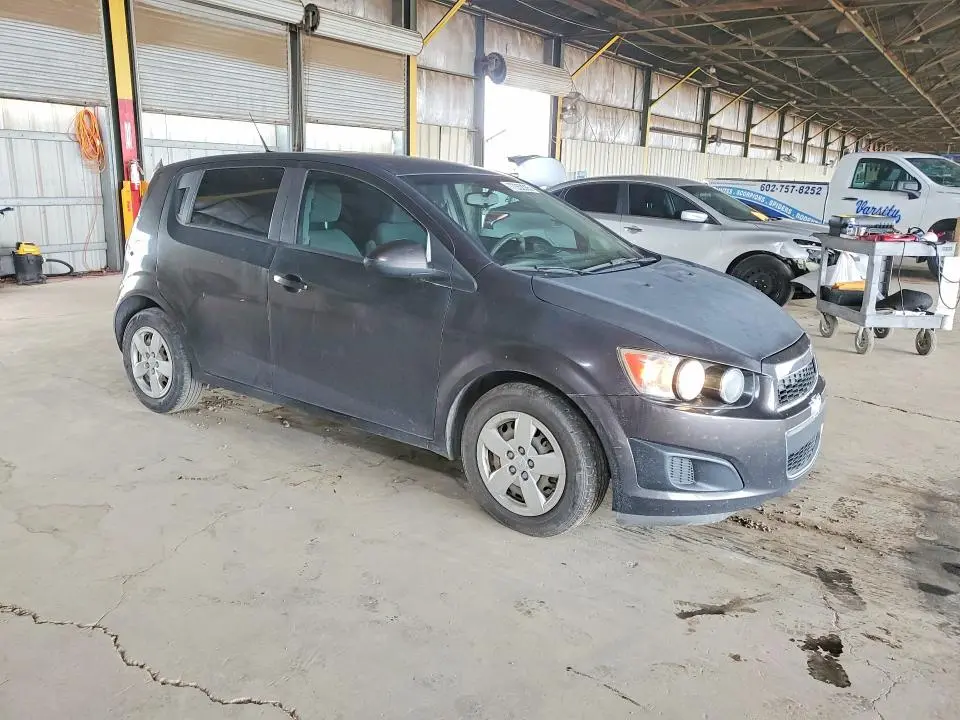 2014 CHEVROLET SONIC LS  