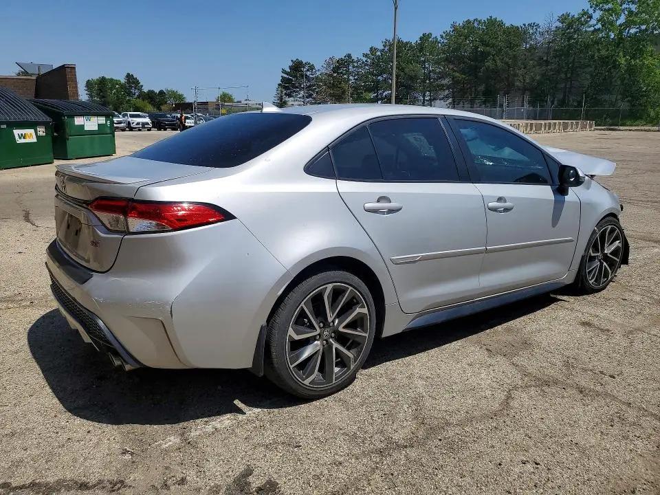 2022 TOYOTA COROLLA SE  