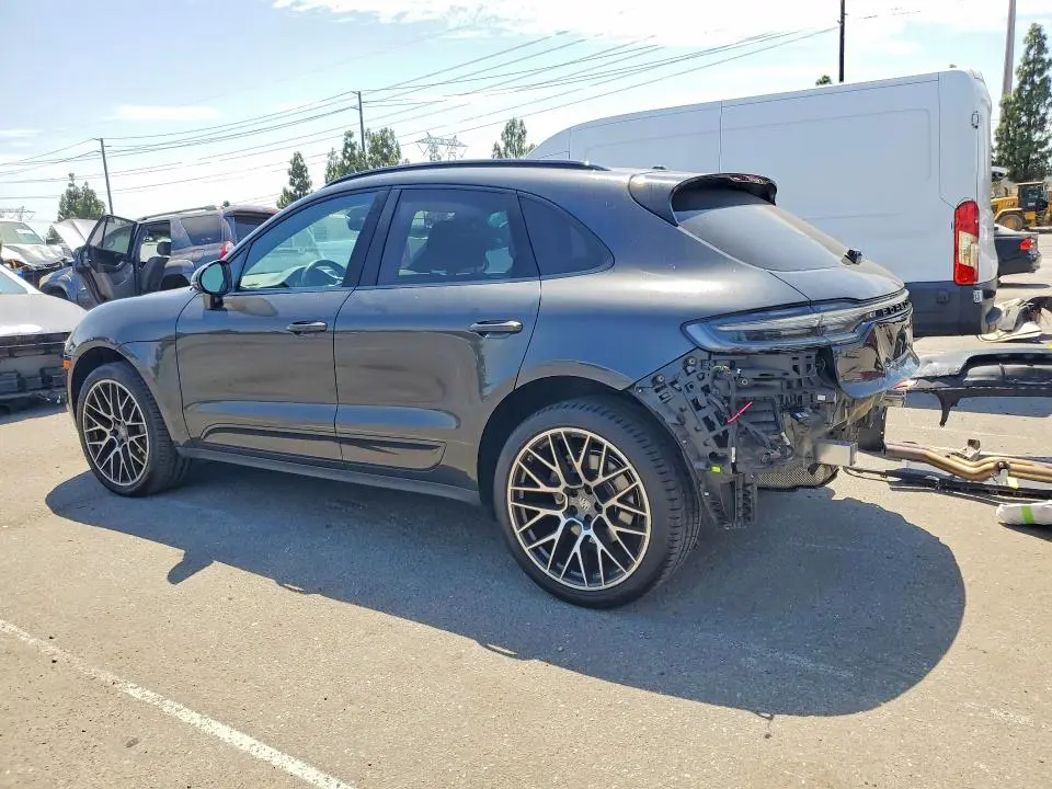 2021 PORSCHE MACAN S  