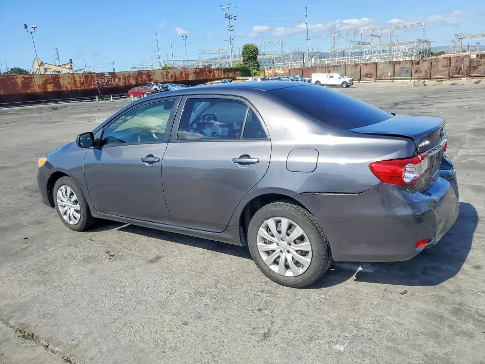 2012 TOYOTA COROLLA LE  