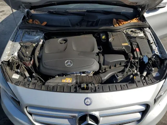 2016 MERCEDES-BENZ GLA 250 4MATIC  