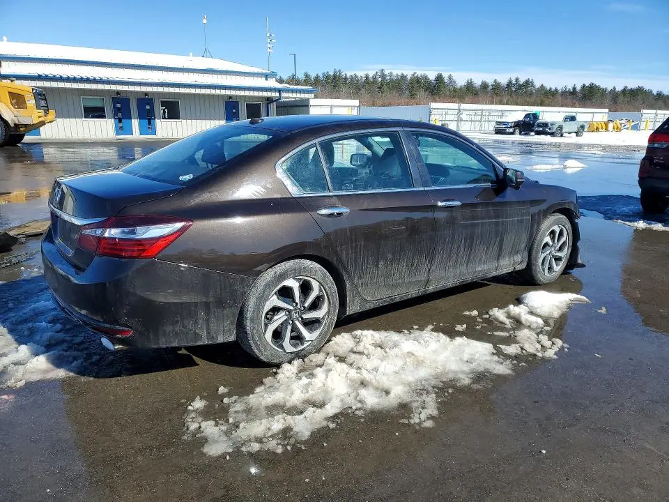 2016 HOND ACCORD EX  