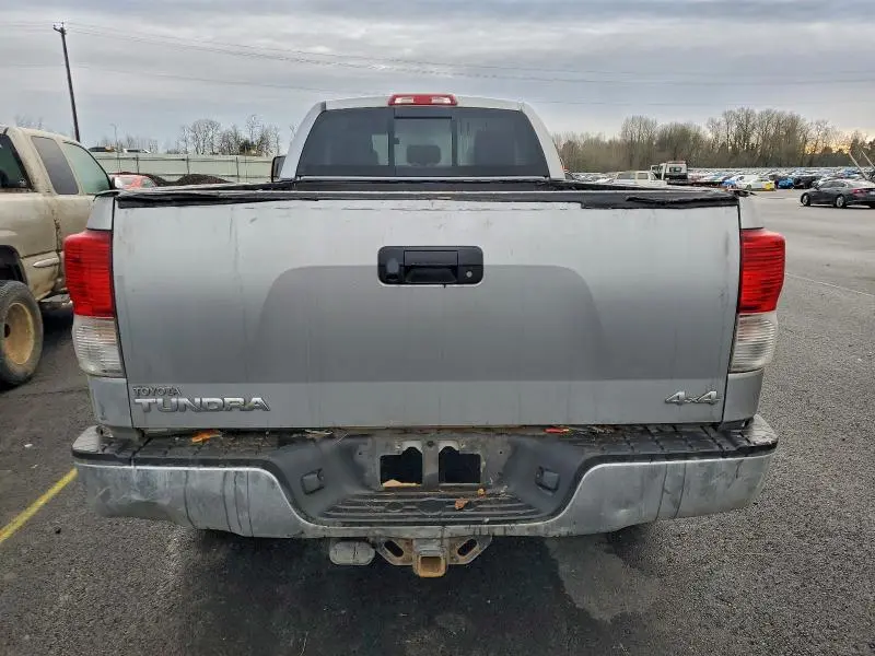 2013 TOYOTA TUNDRA DOUBLE CAB SR5  