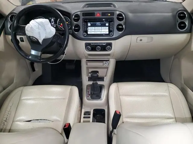 2010 VOLKSWAGEN TIGUAN SE