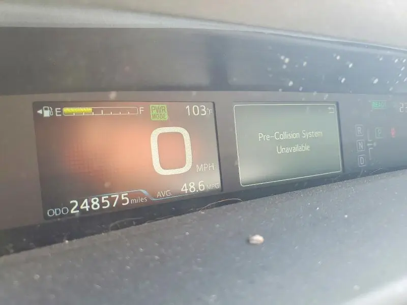 2018 TOYOTA PRIUS THREE  