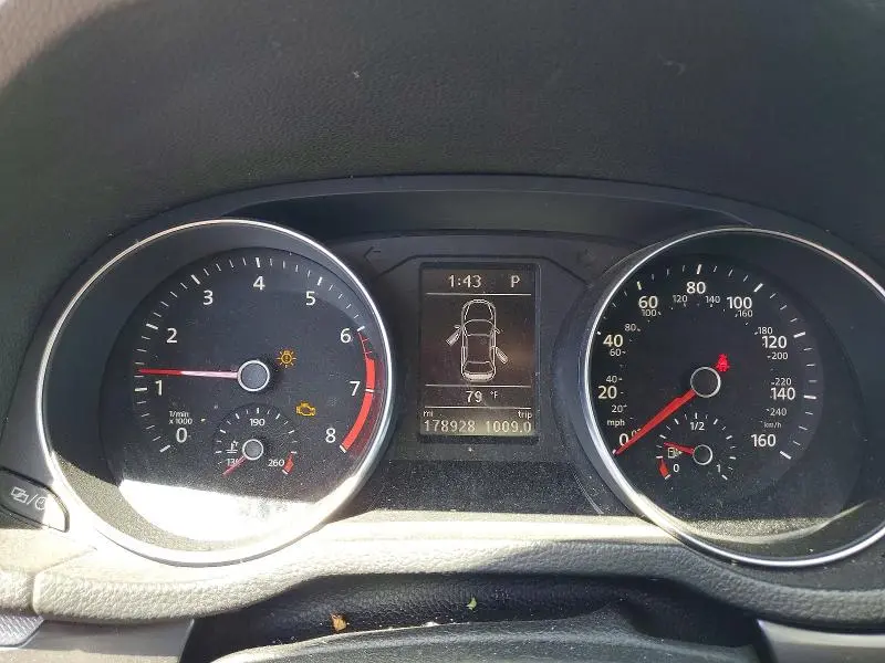 2017 VOLKSWAGEN PASSAT R-LINE  