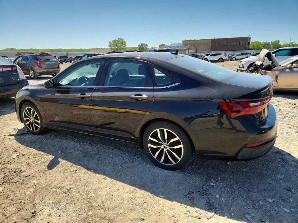 2025 VOLKSWAGEN JETTA SE  