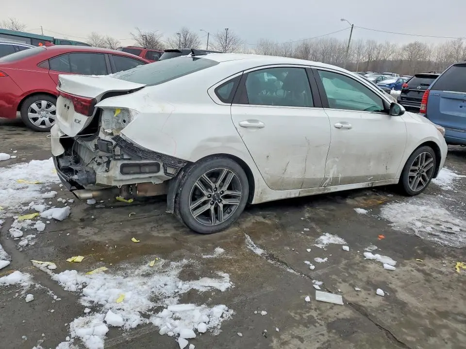 2021 KIA FORTE EX  