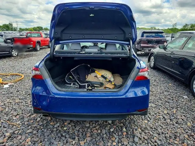 2023 TOYOTA CAMRY XLE  