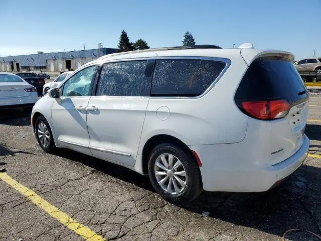 2017 CHRYSLER PACIFICA TOURING L  