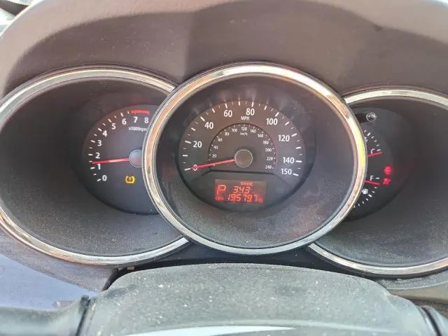 2013 KIA SORENTO LX  