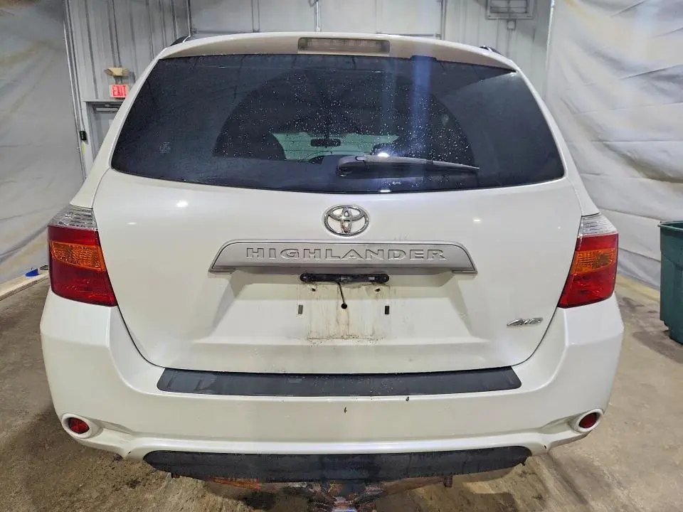 2010 TOYOTA HIGHLANDER BASE  