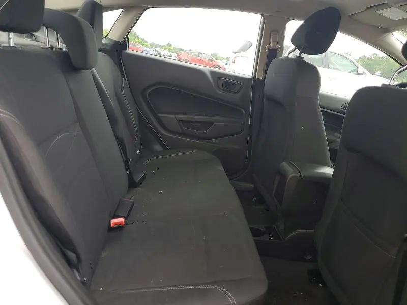 2019 FORD FIESTA SE  