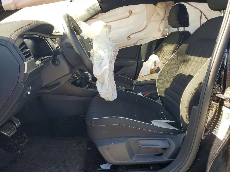 2024 VOLKSWAGEN JETTA SPORT  