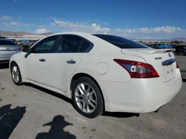2011 NISSAN MAXIMA S  