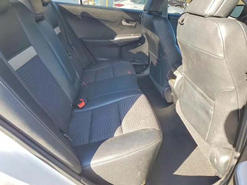 2012 TOYOTA CAMRY SE  
