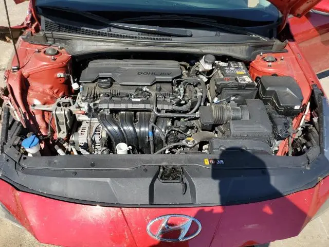 2022 HYUNDAI ELANTRA SEL  