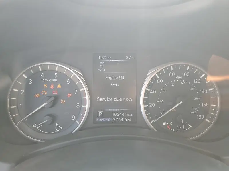 2018 INFINITI Q50 LUXE  