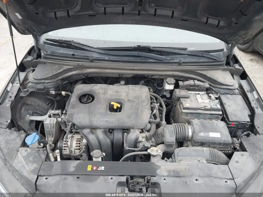 2019 HYUNDAI ELANTRA SE