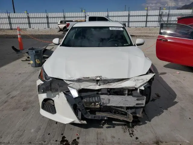 2022 NISSAN ALTIMA SV