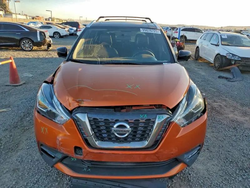 2019 NISSAN KICKS S  