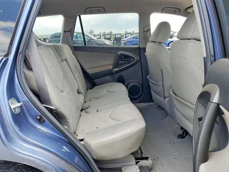2011 TOYOTA RAV4 BASE  
