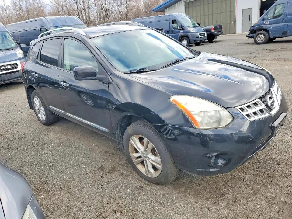 2012 NISSAN ROGUE S  
