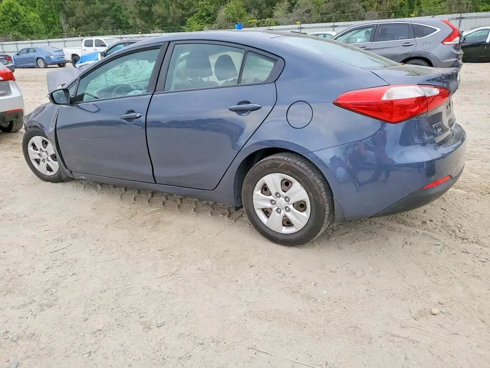 2016 KIA FORTE LX  