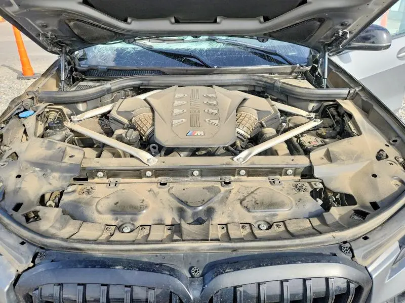 2025 BMW X7 M60I  