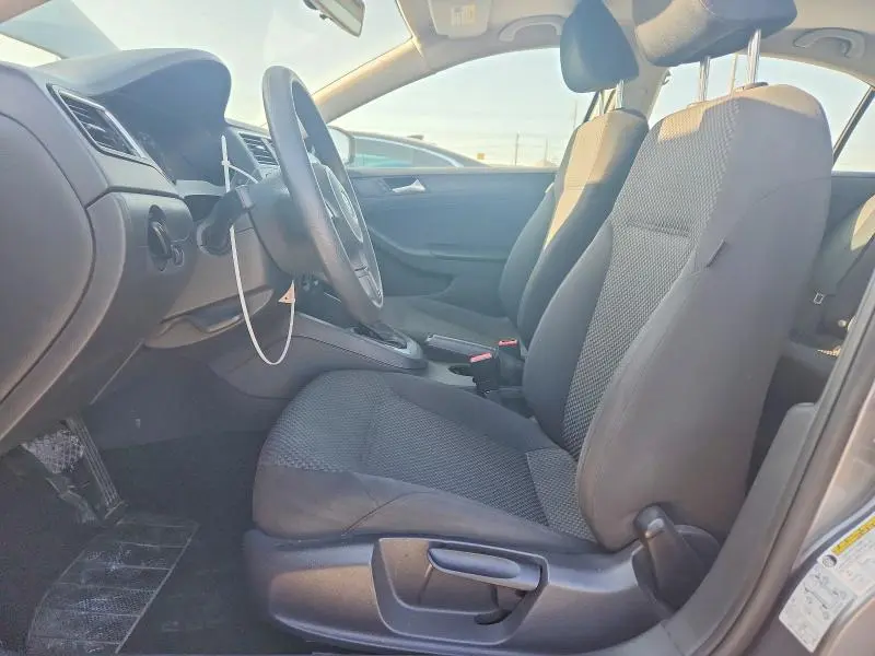 2014 VOLKSWAGEN JETTA BASE  