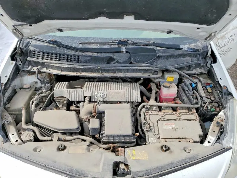 2012 TOYOTA PRIUS V TWO  