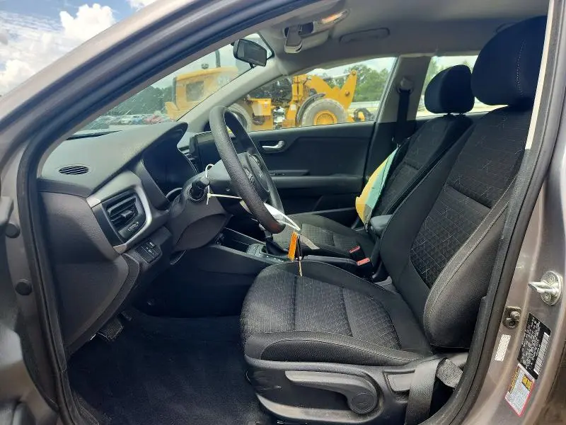 2022 KIA RIO S  