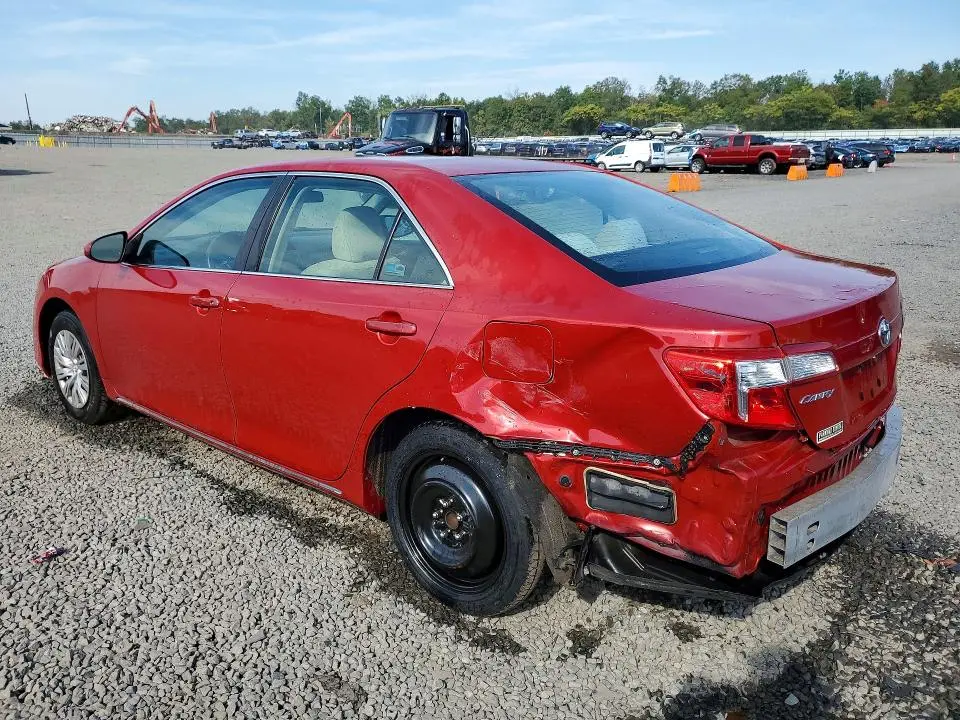2012 TOYOTA CAMRY LE  