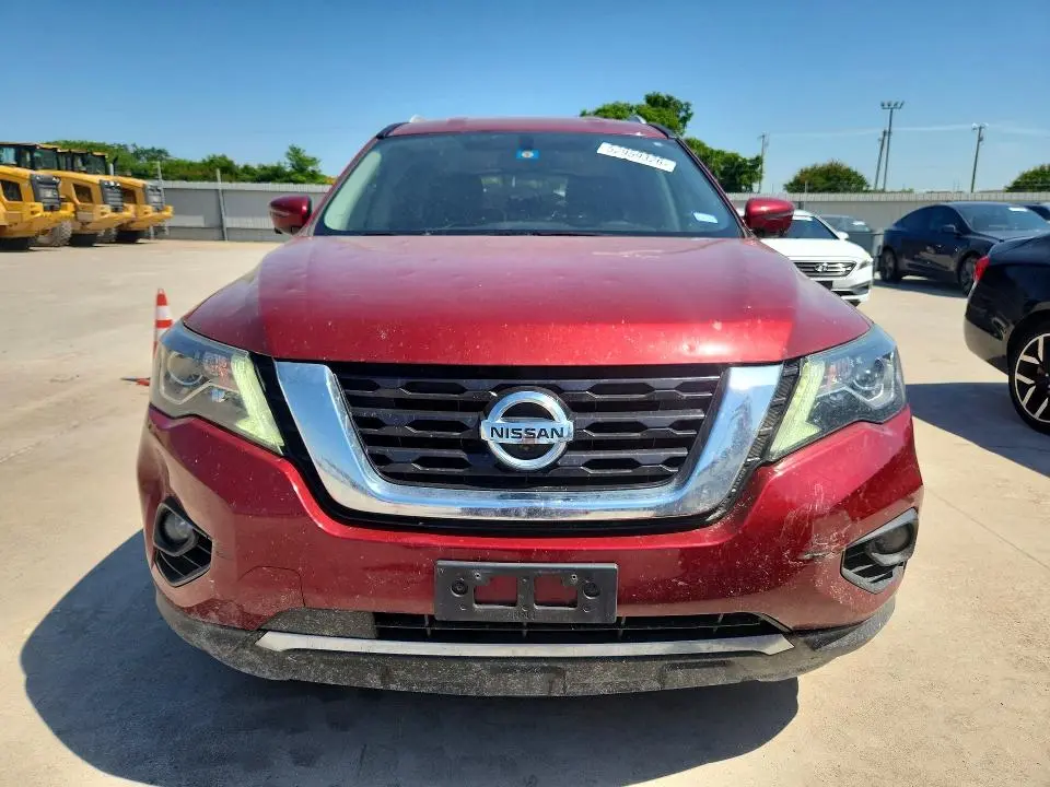2018 NISSAN PATHFINDER SL  