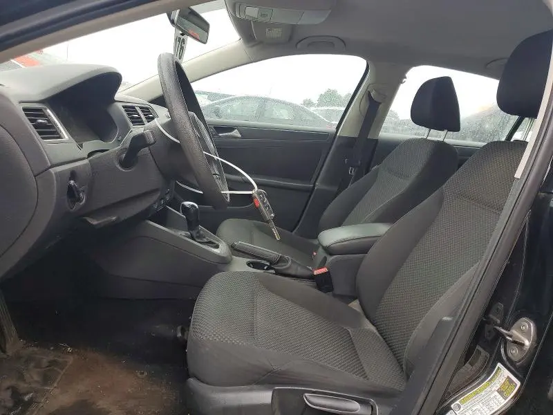 2013 VOLKSWAGEN JETTA BASE  