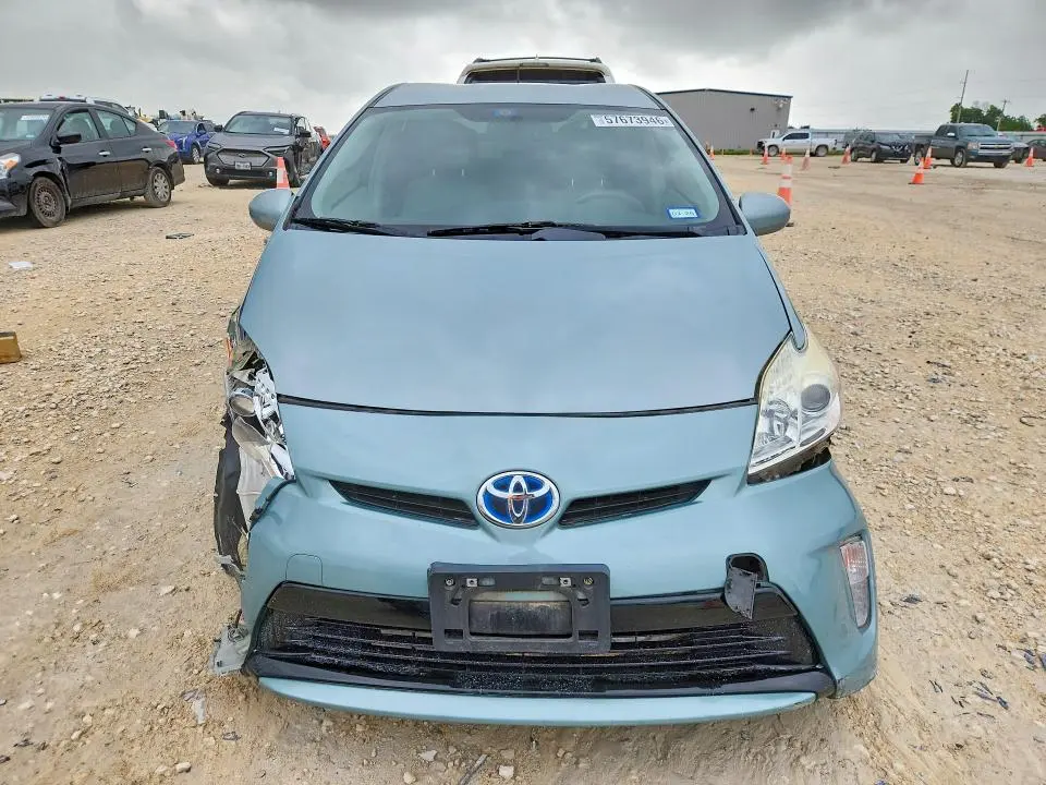 2013 TOYOTA PRIUS TWO  