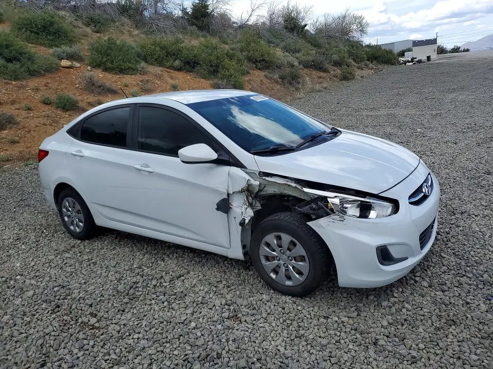 2017 HYUNDAI ACCENT SE  