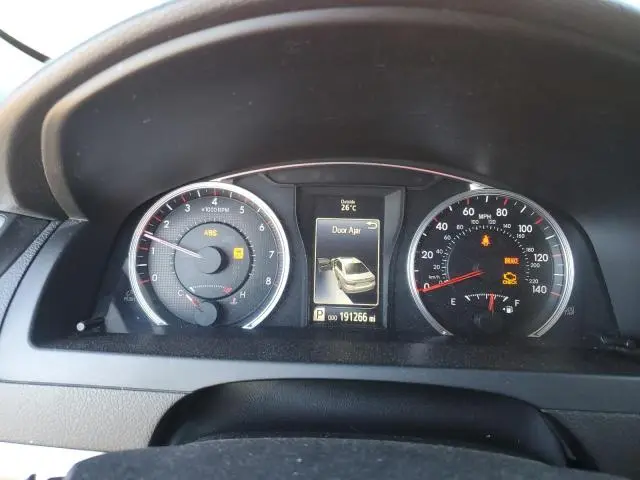 2015 TOYOTA CAMRY LE  