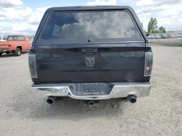 2015 RAM 1500 SLT  