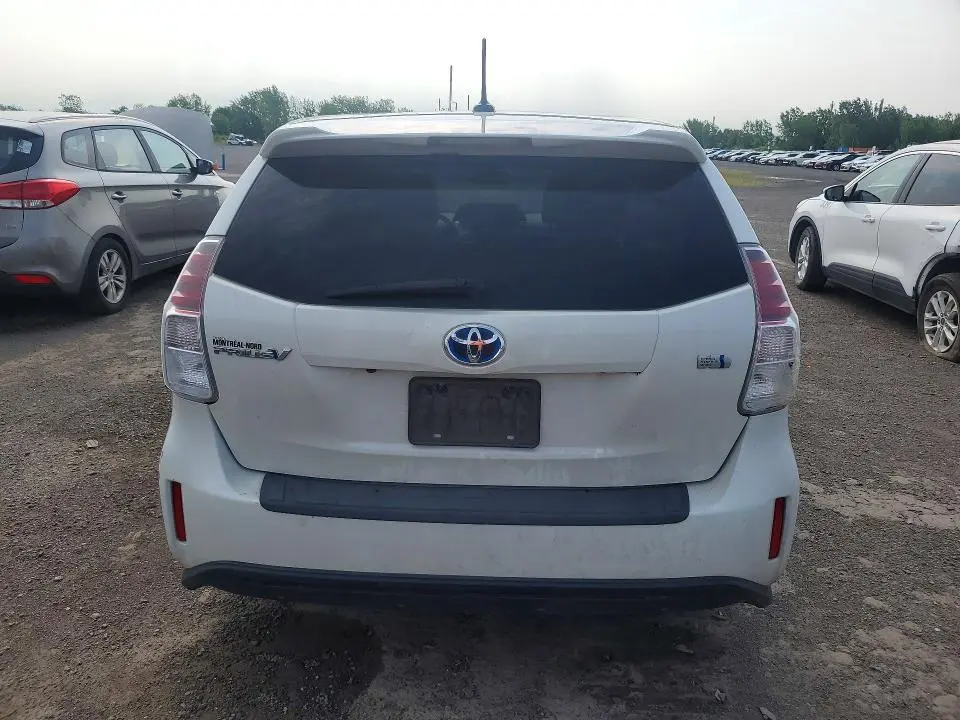 2017 TOYOTA PRIUS V TWO  