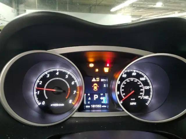2010 MITSUBISHI OUTLANDER SE