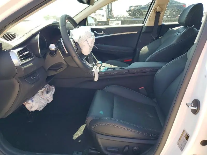 2026 GENESIS G70 2.5T STANDARD  