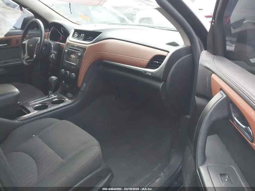 2017 CHEVROLET TRAVERSE 1LT