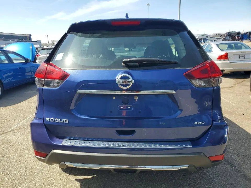 2019 NISSAN ROGUE S  