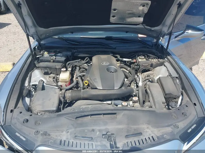 2021 LEXUS IS 300  