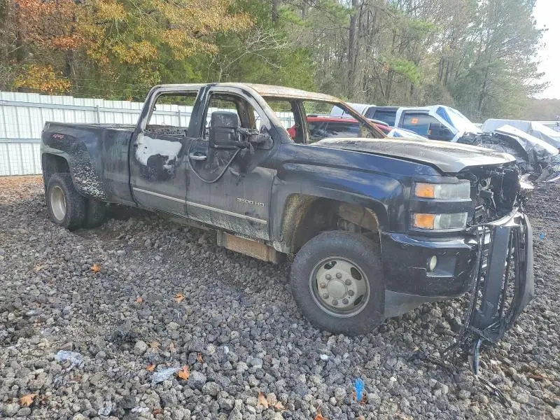 2015 CHEVROLET SILVERADO K3500 LTZ  