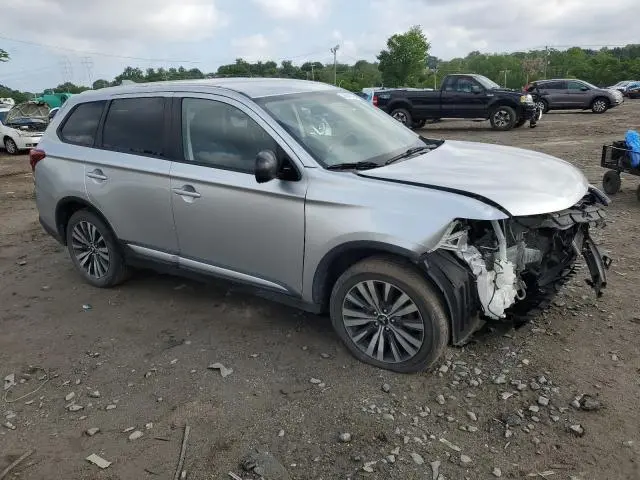 2020 MITSUBISHI OUTLANDER ES  